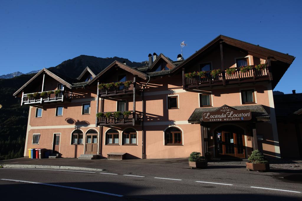 Locanda Locatori Passo del Tonale Eksteriør bilde